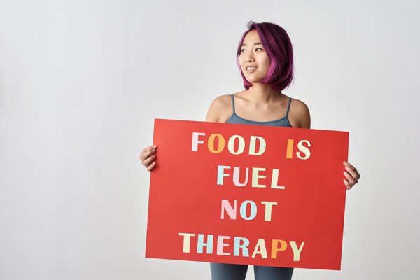 Comment les jeux de société peuvent-ils favoriser des interactions sociales bénéfiques pour la santé mentale ?